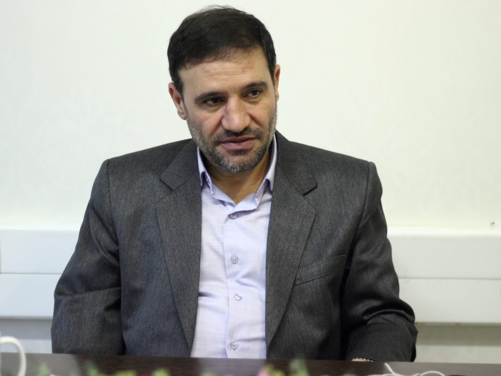 بازدید «ضیاءالله اعزازی» نمایندۀ بناب از تحریریه «نماینده»