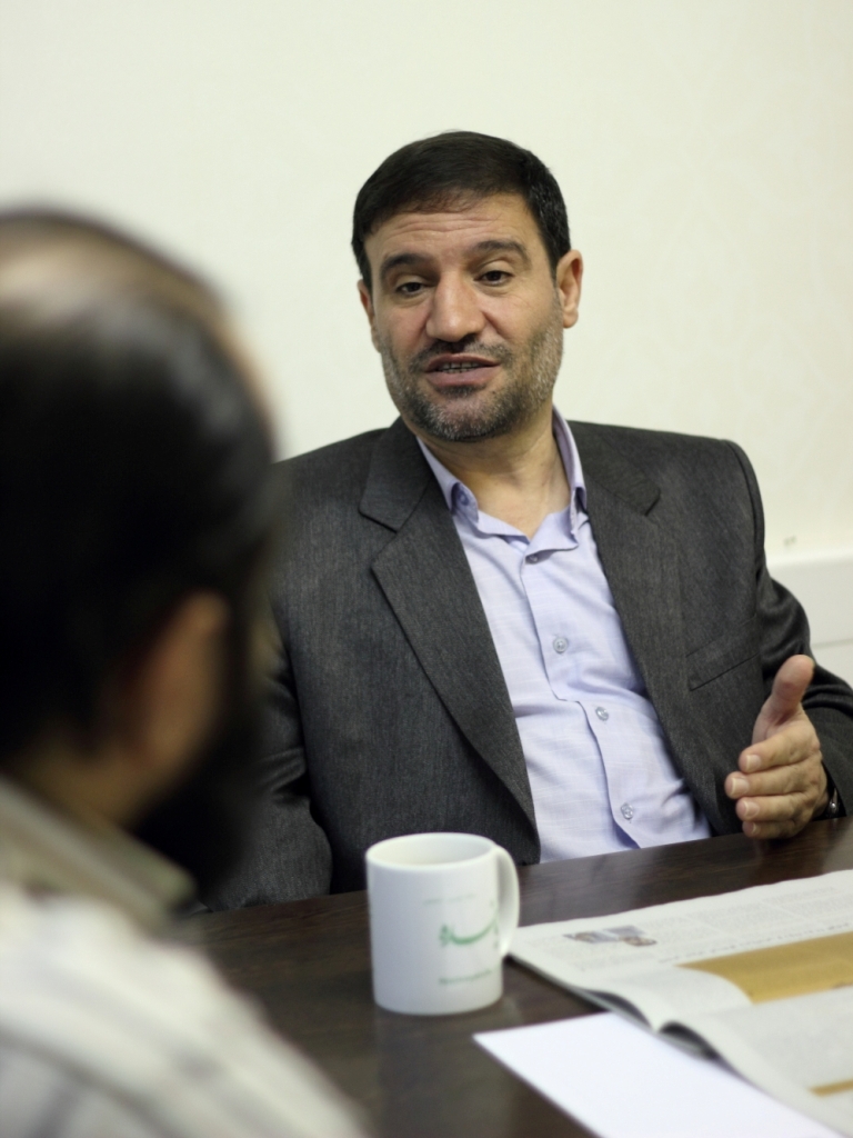 بازدید «ضیاءالله اعزازی» نمایندۀ بناب از تحریریه «نماینده»