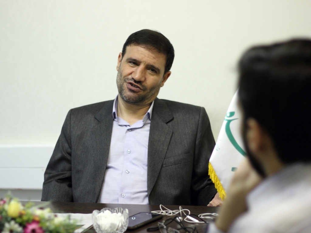 بازدید «ضیاءالله اعزازی» نمایندۀ بناب از تحریریه «نماینده»