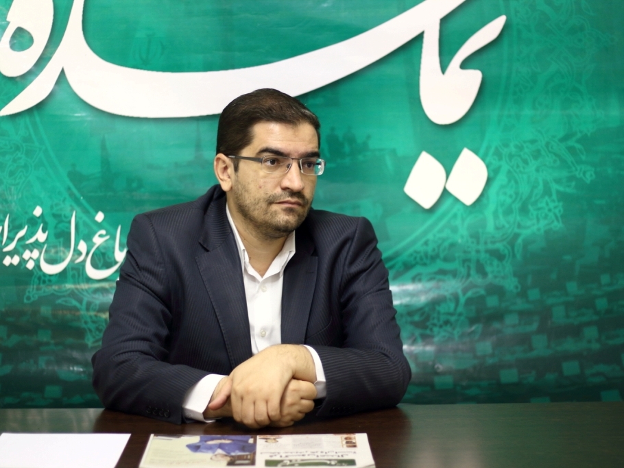 «سیداحسان قاضی زاده» نماینده فریمان در حاشیه بازدید از تحریریۀ نماینده