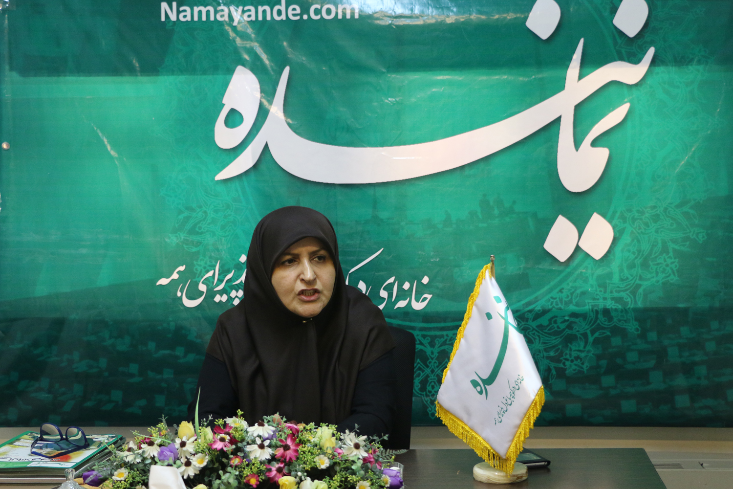 «طیبه سیاوشی شاه عنایتی» نماینده تهران در حاشیه بازدید از تحریریه «نماینده»