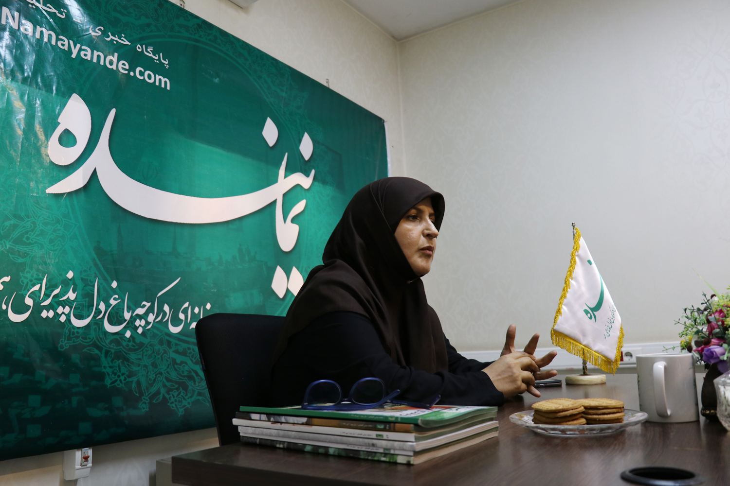 «طیبه سیاوشی شاه عنایتی» نماینده تهران در حاشیه بازدید از تحریریه «نماینده»