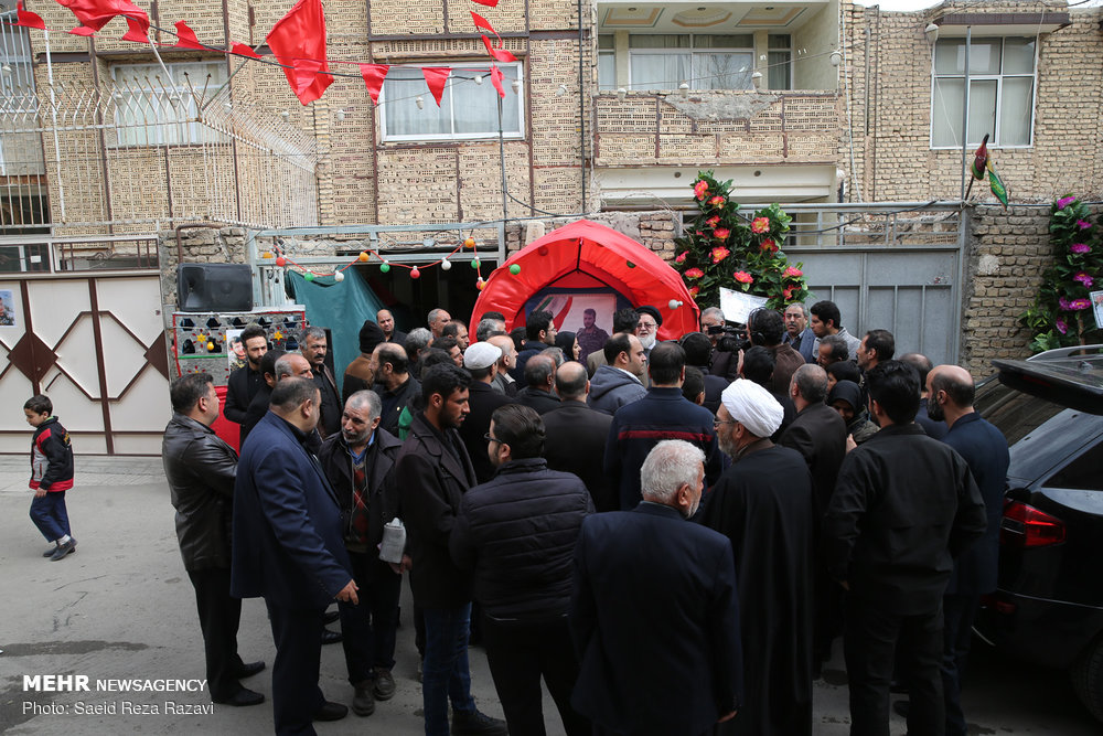 حضور رئیس بنیاد شهید در منازل شهدای حادثه تروریستی زاهدان