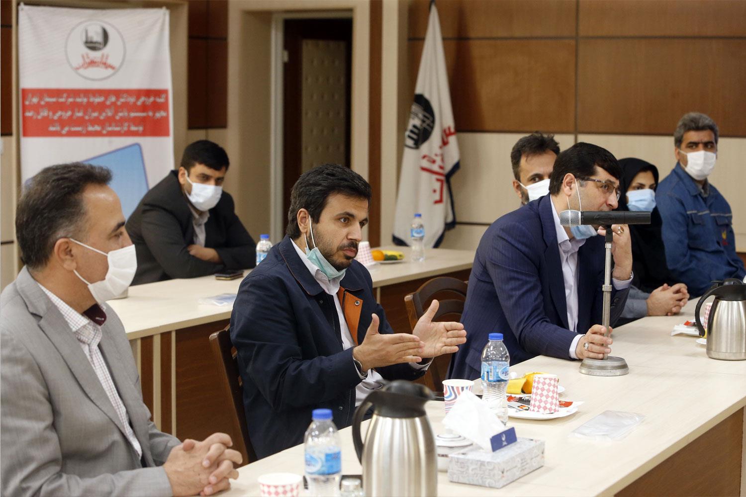 بازدید اعضای مجمع نمایندگان استان تهران از کارخانه سیمان