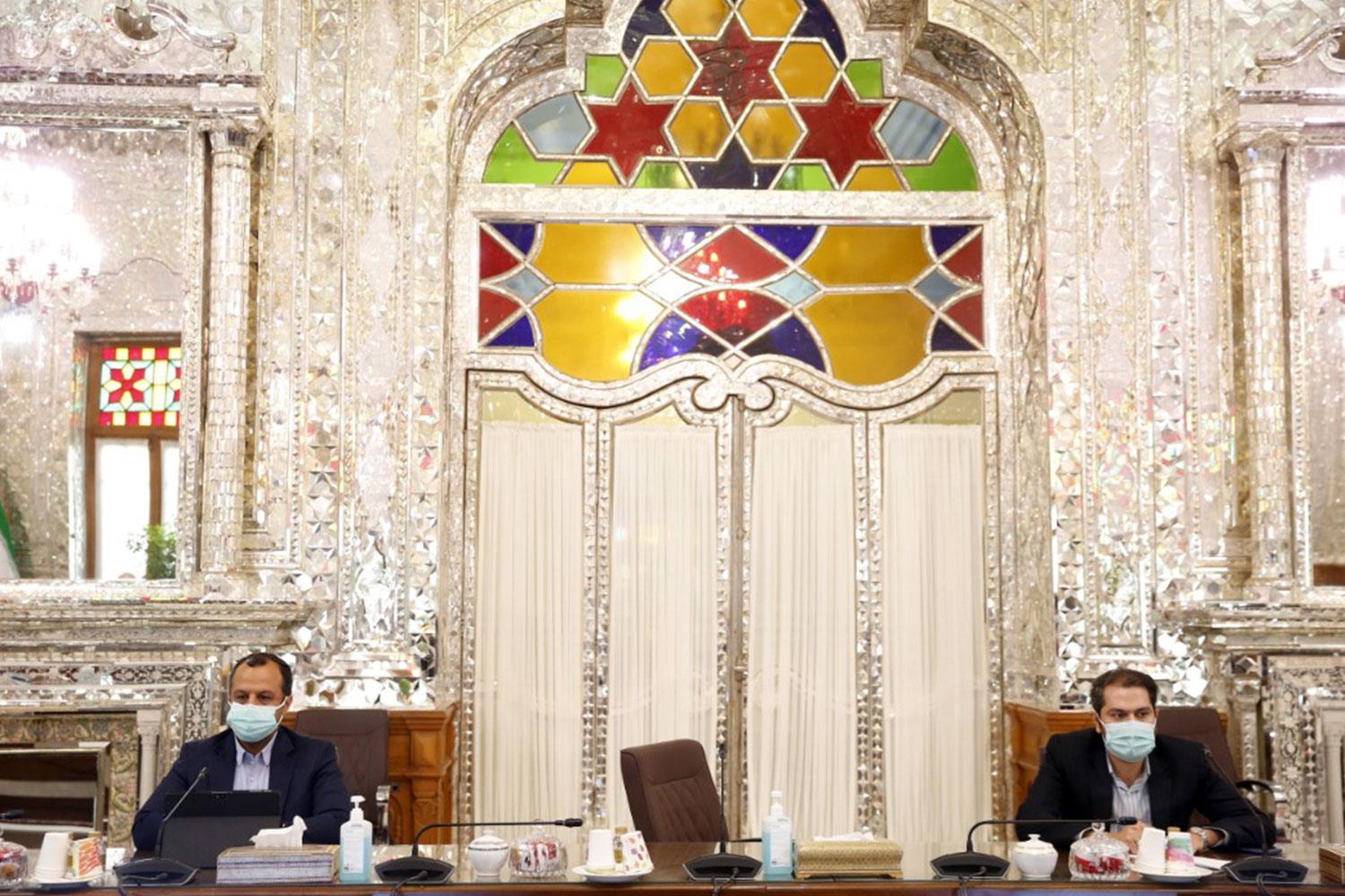 نشست مشترک رئیس مجلس، وزیر اقتصاد و رئیس سازمان بورس با موضوع بررسی مسائل بازار سرمایه