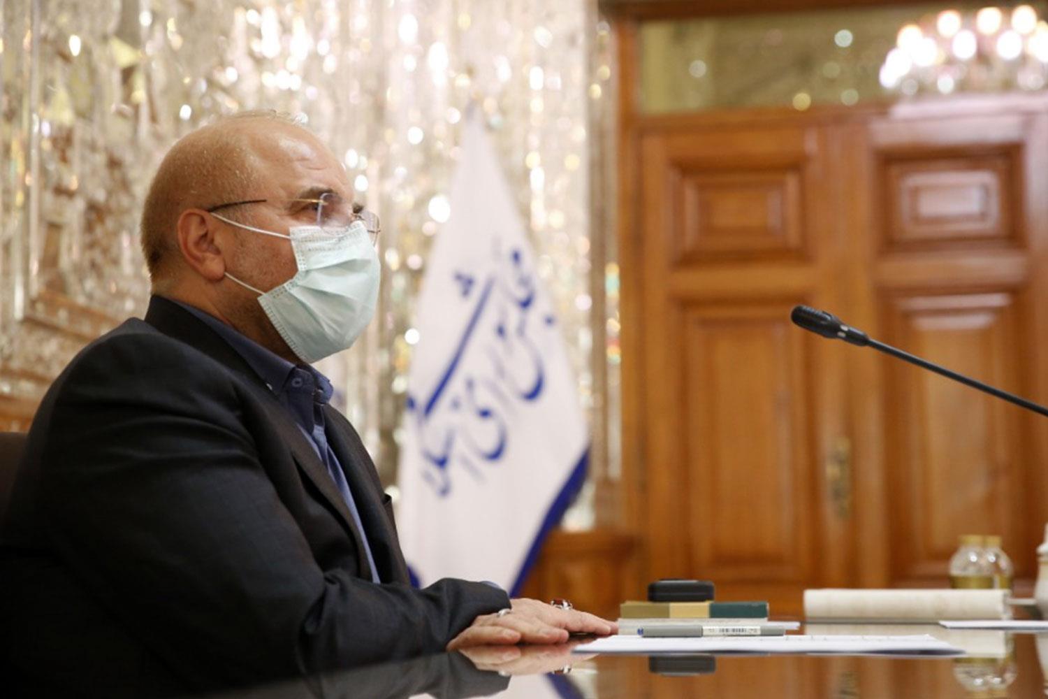 نشست مشترک رئیس مجلس، وزیر اقتصاد و رئیس سازمان بورس با موضوع بررسی مسائل بازار سرمایه